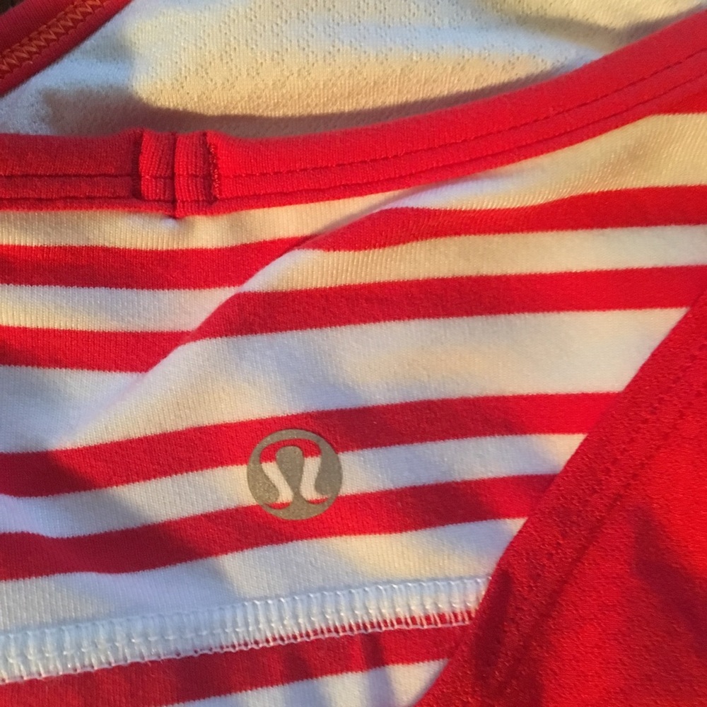 Lululemon women athletic shirt.